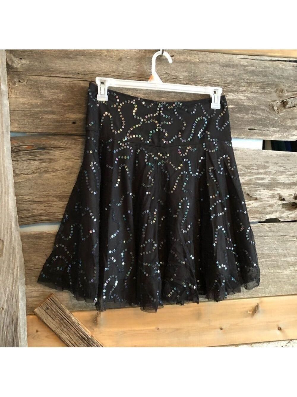𝅺basil & Maude sequin skirt size 4